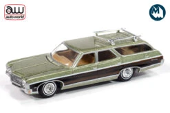Auto World 1970 Chevy Kingswood Estate (Green Mist Poly)