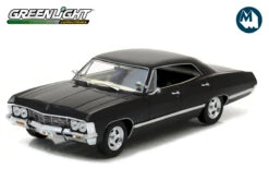 Greenlight 1:24 - 1967 Chevrolet Impala Sport Sedan (Tuxedo Black)