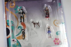 1:64 American Diorama Dia De Los Muertos (AD-76509) -Modelmatic Shop 2 f262df25 803b 48d5 ac56 46c0b09a5d5f