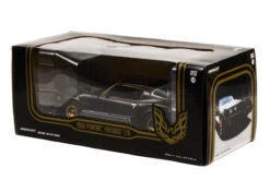 Greenlight 1:24 - 1980 Pontiac Firebird Trans Am Turbo 4.9L (Starlight Black With Golden Eagle Hood) 4 Greenlight 1:24 - 1980 Pontiac Firebird Trans Am Turbo 4.9L (Starlight Black With Golden Eagle Hood) -Modelmatic Shop 3 0224887e 04c2 4917 9dcb 4ab3b3bfb10b