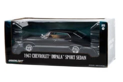 Greenlight 1:24 - 1967 Chevrolet Impala Sport Sedan (Tuxedo Black) -Modelmatic Shop 3 b93734b4 dc71 422b 8916 d03476c8656f