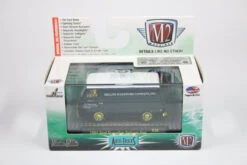 [Chase] 1965 Ford Econoline Delivery Van