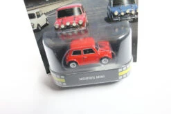 [Pre-owned] Hot Wheels Retro Entertainment 2013 Mix 5, 6 & 7 / 3 X Morris Mini - The Italian Job -Modelmatic Shop IMG 0751