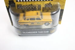 [Pre-owned] Hot Wheels Retro Entertainment 2015 Mix 3 / '74 Checker Taxi Cab - Taxi -Modelmatic Shop IMG 0759