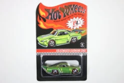 Hot Wheels HWC Special Edition (2013) - Volkswagen Karmann Ghia (Spectraflame Antifreeze) [Pre-owned]