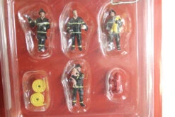1:64 American Diorama Firefighters Set (AD-76468) -Modelmatic Shop IMG 6808