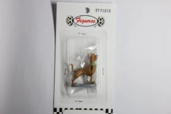 1:43 - Scooby Doo Figure