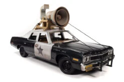 Auto World 1:18 - 1974 Dodge Monaco / The Blues Brothers "Bluesmobile" With Figures -Modelmatic Shop Slice10 dfa54efa 7414 4475 9921 1b1dd82c7acc