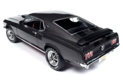 Auto World [Damaged] 1:18 - 1969 Ford Mustang / John Wick -Modelmatic Shop Slice4 d186e6f4 e58a 4001 a37f 52120d2a8276