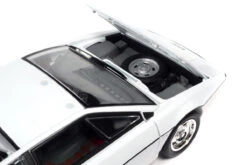 Auto World 1:18 - 1971 Lotus Espirit Series 1 / James Bond. The Spy Who Loved Me -Modelmatic Shop Slice6 755644bd 052f 4c39 a821 7c8f392f51f1