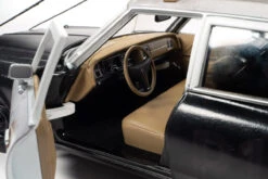 Auto World 1:18 - 1974 Dodge Monaco / The Blues Brothers "Bluesmobile" With Figures -Modelmatic Shop Slice7 d2d7c8ef 87da 4650 80fe 29605447f9dc